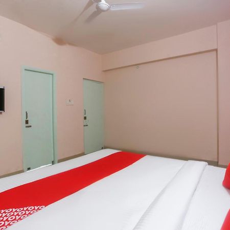 Super Hotel O Avigna Residency Bhubaneswar Exteriör bild