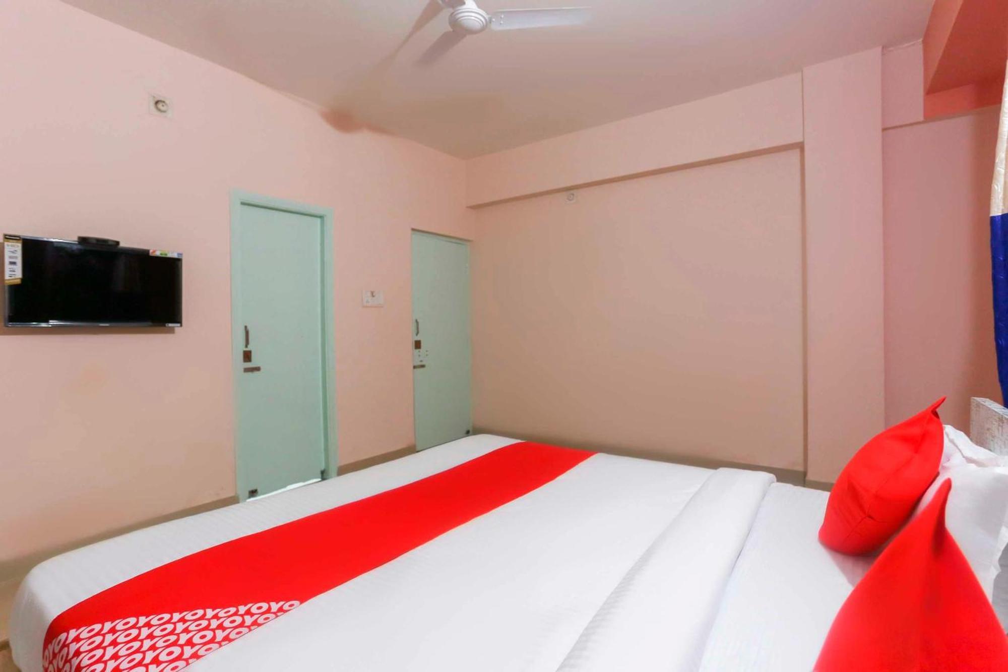 Super Hotel O Avigna Residency Bhubaneswar Exteriör bild